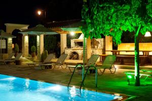 Bazén v ubytovaní Villa Vita Holidays alebo v jeho blízkosti