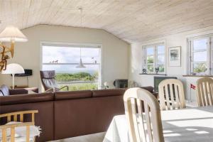 Φωτογραφία από το άλμπουμ του 4701-Aakirkeby-Boderne-60 σε Åkirkeby +14 φωτογραφίες