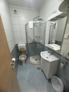 Ένα μπάνιο στο Slavica Apartments +13 φωτογραφίες
