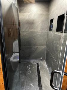 Fotografie z fotogalerie ubytování Beamsville Modern Rustic Suites v destinaci Beamsville