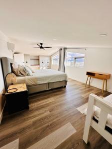 Ένα ή περισσότερα κρεβάτια σε δωμάτιο στο Farm Stay at Gaia Homestead