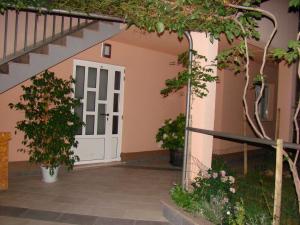 Zahrada ubytování Apartments Ledic