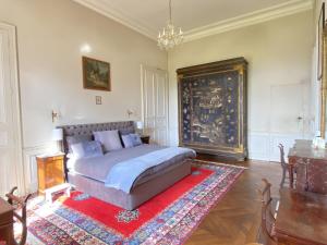 MaignéにあるCountryside castle with Concierge Luxuryのギャラリーの写真 +2枚の写真