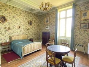 MaignéにあるCountryside castle with Concierge Luxuryのギャラリーの写真