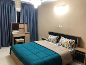 Postel nebo postele na pokoji v ubytování Karmelia