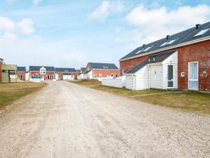 Tòa nhà nơi căn hộ tọa lạc