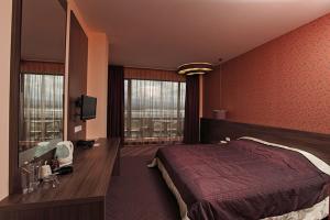 Foto dalla galleria di Family Hotel - Restaurant Ring a Montana