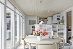 Photo de la galerie de l'établissement 6666-Allinge-Brunekulvej-19, à Allinge