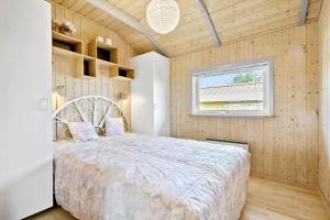 Foto dalla galleria di 6812-Allinge-Astelokken-10 ad Allinge Altre 14 foto