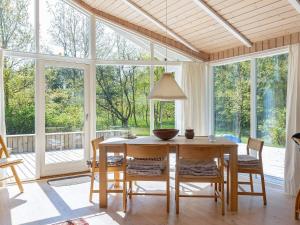 Balkoni atau teres di 6 person holiday home in Læsø-By Traum