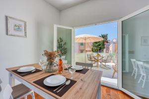 Φωτογραφία από το άλμπουμ του The Perfect View Penthouse Design Apt. - Happy Rentals σε Mali Lošinj