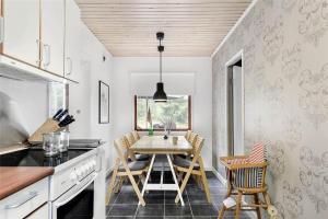 Køkken eller tekøkken på 2528-Nexo-Gubbegardsvejen-22