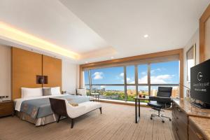 Photo de la galerie de l'établissement Grand Skylight International Hotel Shenzhen Guanlan, Near Metro Station, Huawei, Foxcnn, Shenzhen North Railway, à Bao'an 88 autres photos