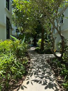 Pool Access Beachfront Studio 야외 정원