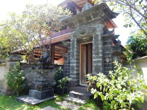 Zahrada ubytování Pondok Rahayu Guest House