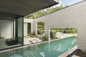 Fotografie z fotogalerie ubytování Tranquil Designer Stay with Infinity Pool v destinaci Merchtem