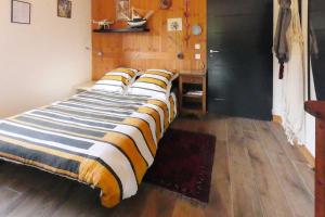 Gallery image of Maisonette en bois tout confort avec jardin in Montjoux