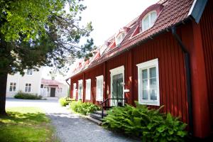 ลานเฉลียงหรือพื้นที่กลางแจ้งของ Stiftsgården Hostel Skellefteå