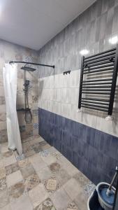 Koupelna v ubytování Chill out Zone , villa with 4 bedrooms, whole apartment, апартамент целиком + 31 fotografií