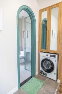 Fotografie z fotogalerie ubytování JOYY Villa 4PN-3WC-5 giường NovaWorld Phan Thiết v destinaci Bình Tú