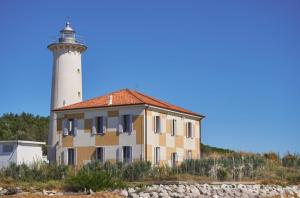 Φωτογραφία από το άλμπουμ του Villa with garden near the beach σε Μπιμπιόνε