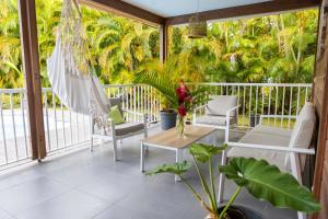 Μπαλκόνι ή βεράντα στο La Villa Mahogany, Capesterre Belle-Eau