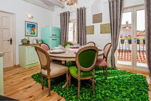 Ein Sitzbereich in der Unterkunft Casa Smeralda