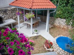 Fotografie z fotogalerie ubytování Apartments Vesna v destinaci Pinezici