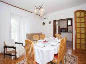 Fotografie z fotogalerie ubytování Apartments Vesna v destinaci Pinezici