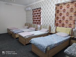 Gallery image of Humo Hotel and Restaurant in Bŭston