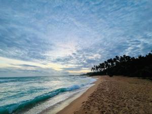 Gallery image of Mariners Cove Villa in Tangalle