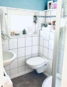 Ένα μπάνιο στο Casalottie - charmantes bayrisches Cottage am Starnberger See +25 φωτογραφίες