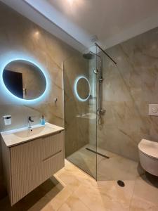 Kupatilo u objektu Helios Boutique Hotel