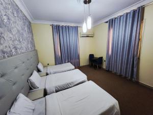 Gallery image of شقق العصر الماسي للشقق المفروشة - Al Asr almasi Suite Apartments in Al Madinah