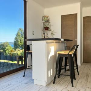 Ban công/sân hiên tại Tiny Cabaña vista al lago y volcanes +13 ảnh