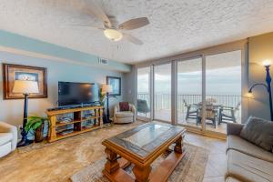 Μια τηλεόραση ή/και κέντρο ψυχαγωγίας στο Romar Tower 9D