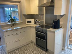 Dapur atau dapur kecil di House By The Sea