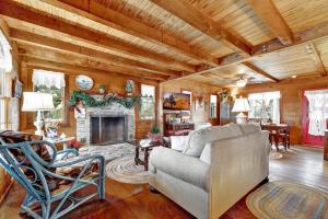 Gallery image of Das Liebe Haus- Peaceful-12 mi to Downtown Fred in Fredericksburg
