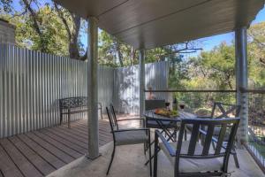 Balkón nebo terasa v ubytování Schubert Place