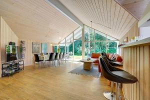 Nuotrauka iš apgyvendinimo įstaigos M324-Vaeggerlose-Baeverstien-10 mieste Bøtø By galerijos