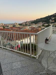 Balkón nebo terasa v ubytování Cozy Italian apartment