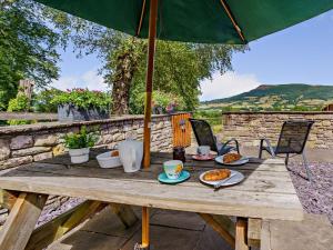 Loodusmaastik puhkemaja lähedal