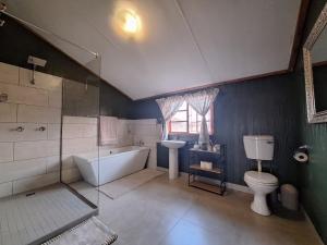 Ένα μπάνιο στο Nyala Bush Cabin +26 φωτογραφίες