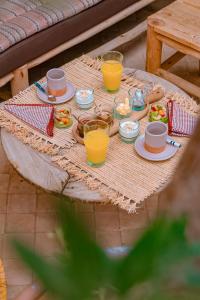 Mâncare la sau în apropiere de acest riad