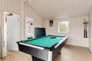Piljardilaud majutusasutuses M344-Vaeggerlose-Ukamavej-7