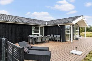 Hoone, kus puhkemaja asub