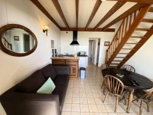 Η κουζίνα ή μικρή κουζίνα στο Résidence Le Moana - 002 - Maison avec vue exceptionnelle sur l'Océan MAE-2391 +9 φωτογραφίες