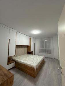Foto dalla galleria di Deçan Apartment 115m2 a Mazgit Altre 5 foto
