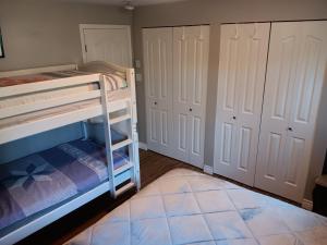 Gallery image of Comox Valley Guest House in Comox +20 photos