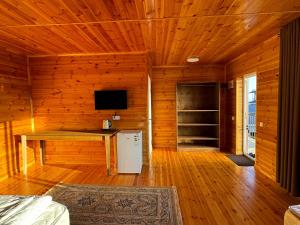 Gallery image of Cloud Guest House in Cholpon-Ata +3 photos